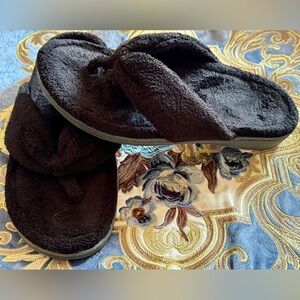 Vionic Gracie Black Slipper